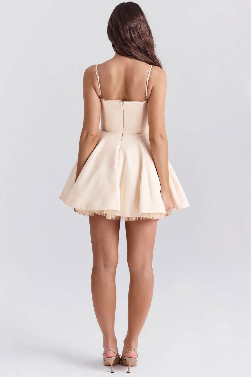 Vestido Curto Creme Vintage Modelador Modelo Rieti