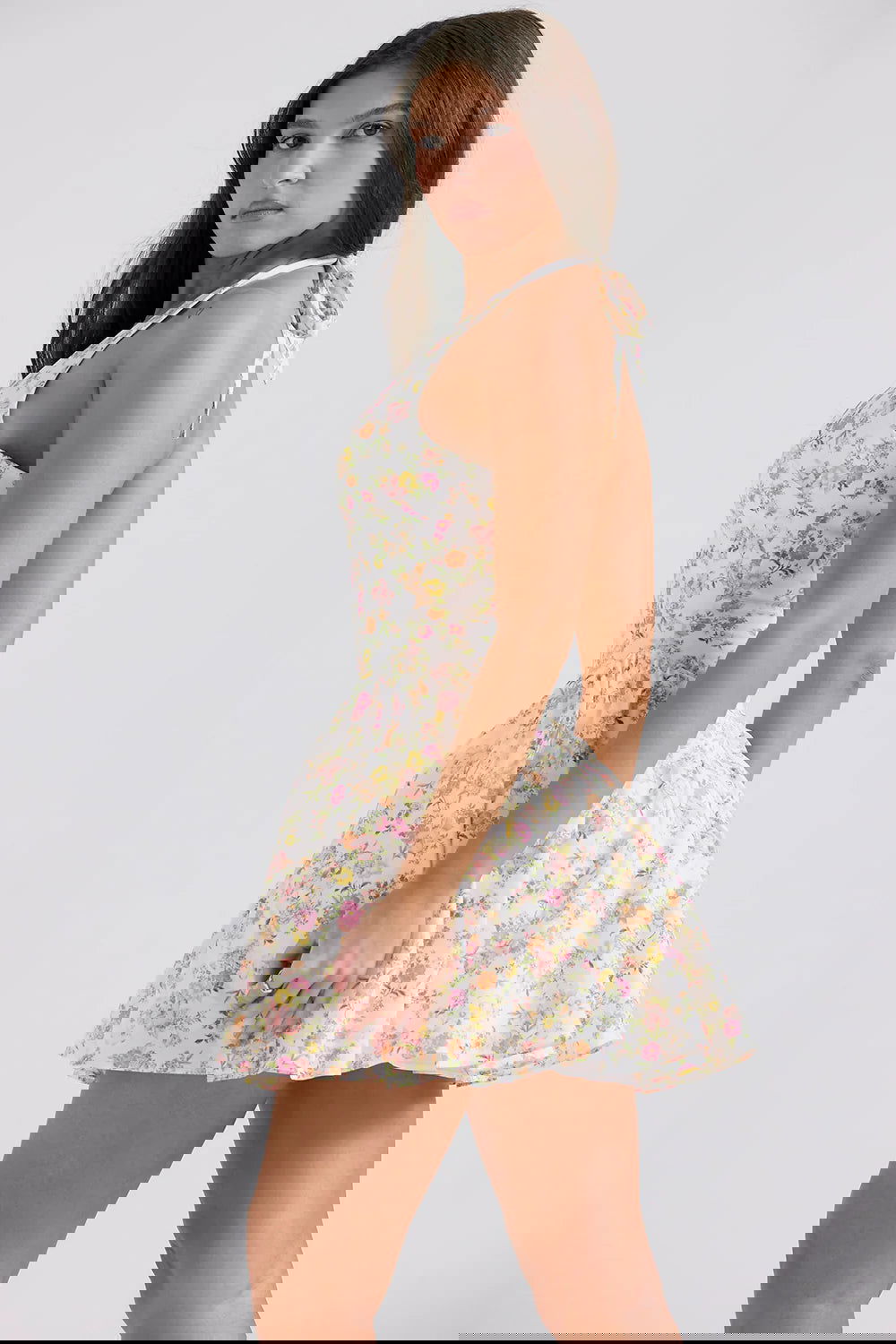 Vestido Curto Modelador Com Alça Vintage Modelo Orvieto