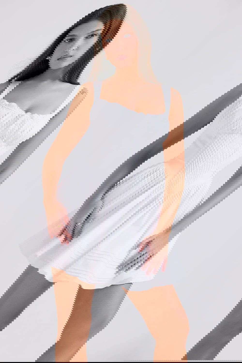 Vestido Curto Modelador de Algodão Branco Modelo Andria