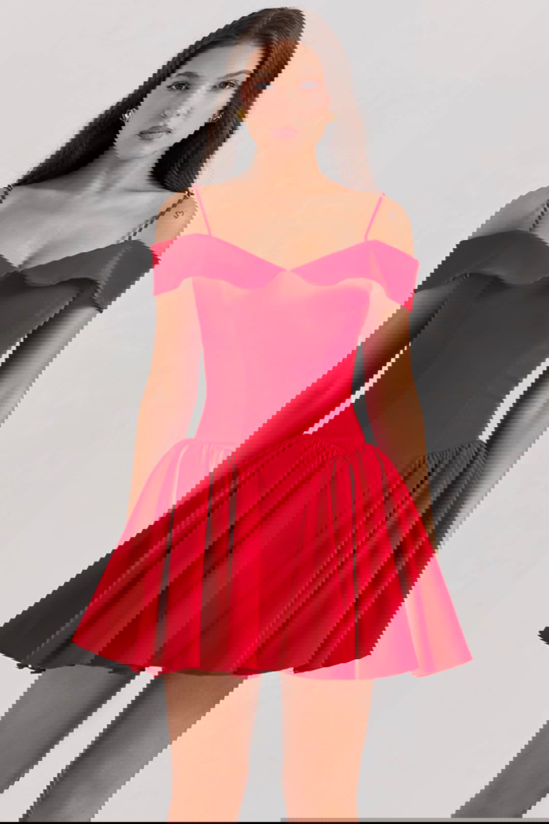 Vestido Curto Vermelho Modelador Off Shoulder Modelo Bollate