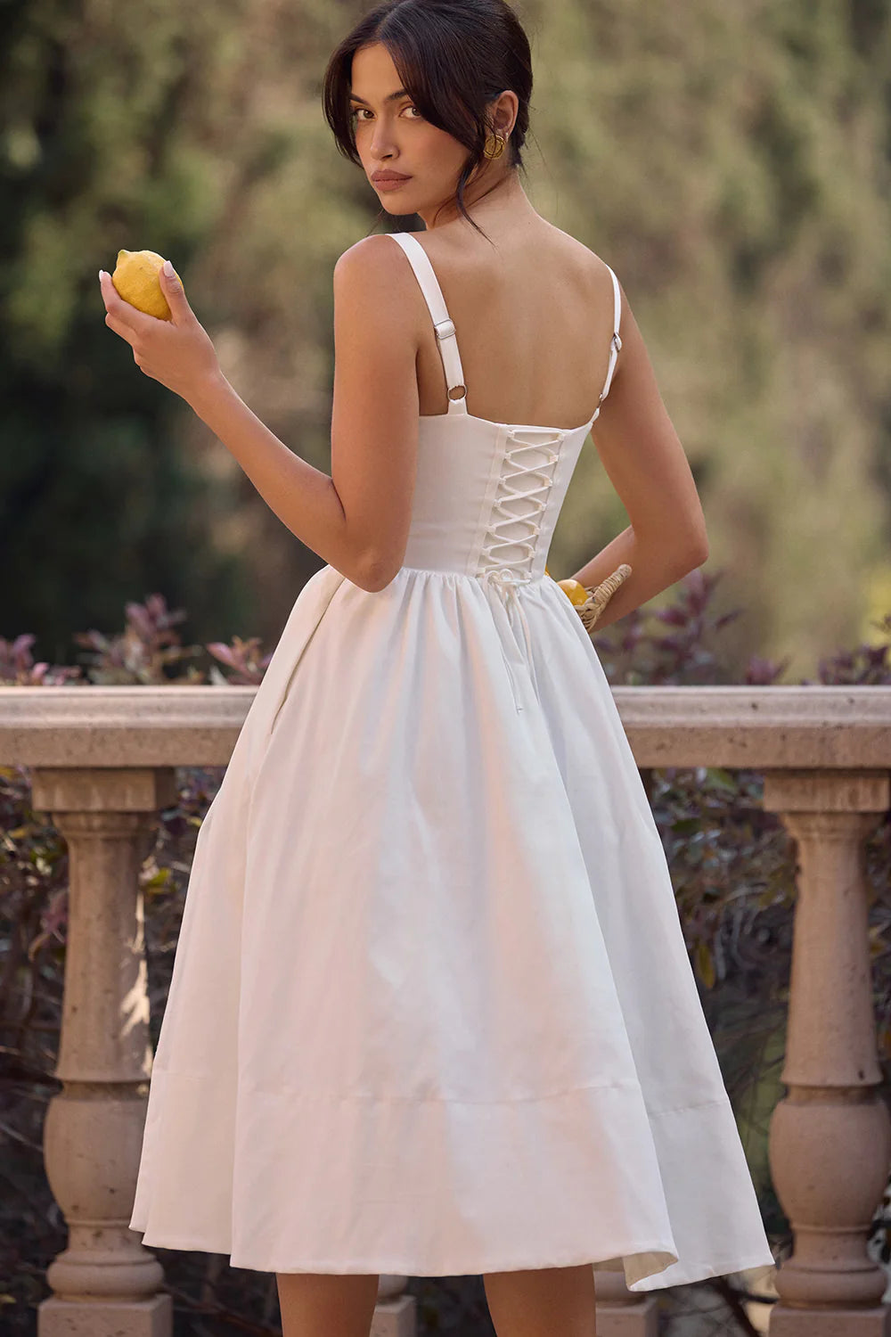 Vestido Midi Branco Modelador de Myocell Modelo Civitta