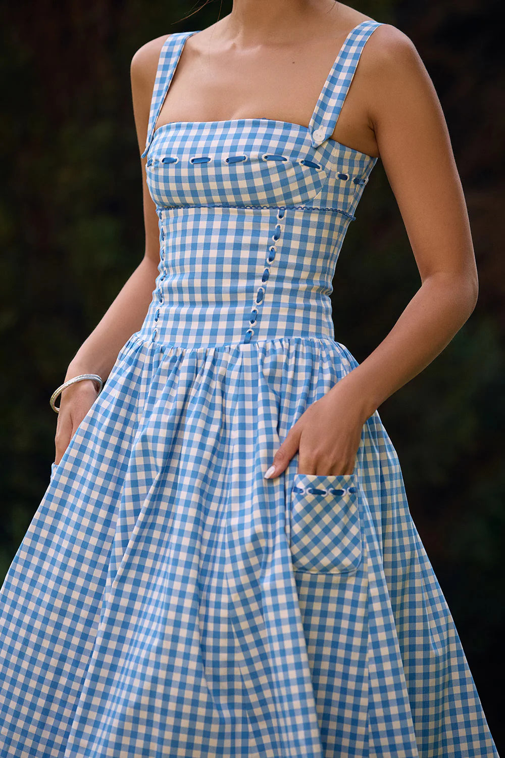 Vestido Midi Xadrez Azul Modelador de Algodão Modelo Castellana
